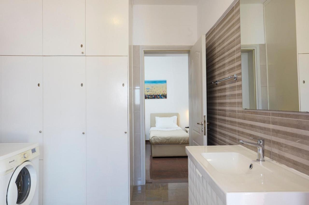 Seafront Villa Longobardi Chania  Exterior photo